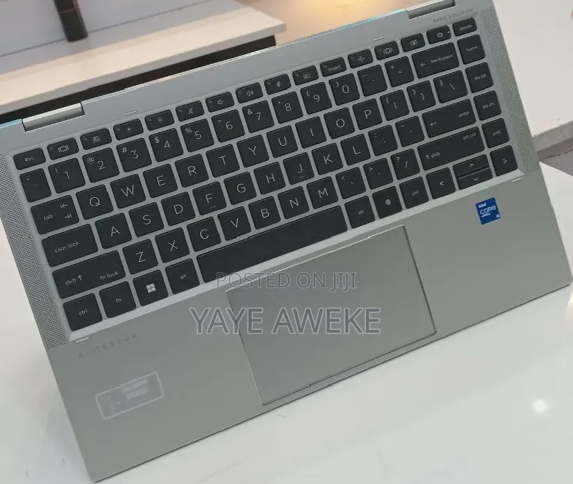 New Laptop HP EliteBook 1040 G8 16GB Intel Core i5 SSD 512GB