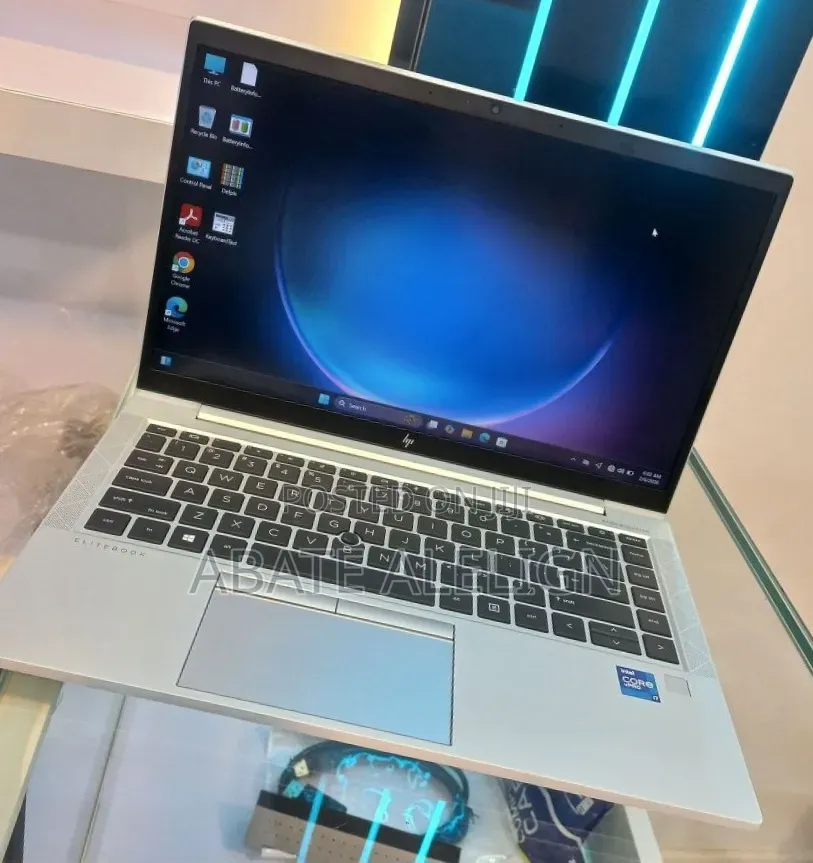 New Laptop HP EliteBook 840 G8 16GB Intel Core i5 SSD 512GB