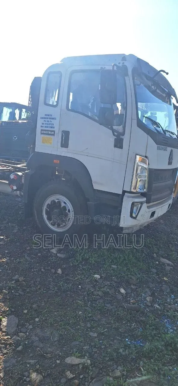 Sinotruck Homan 4*2light Truck