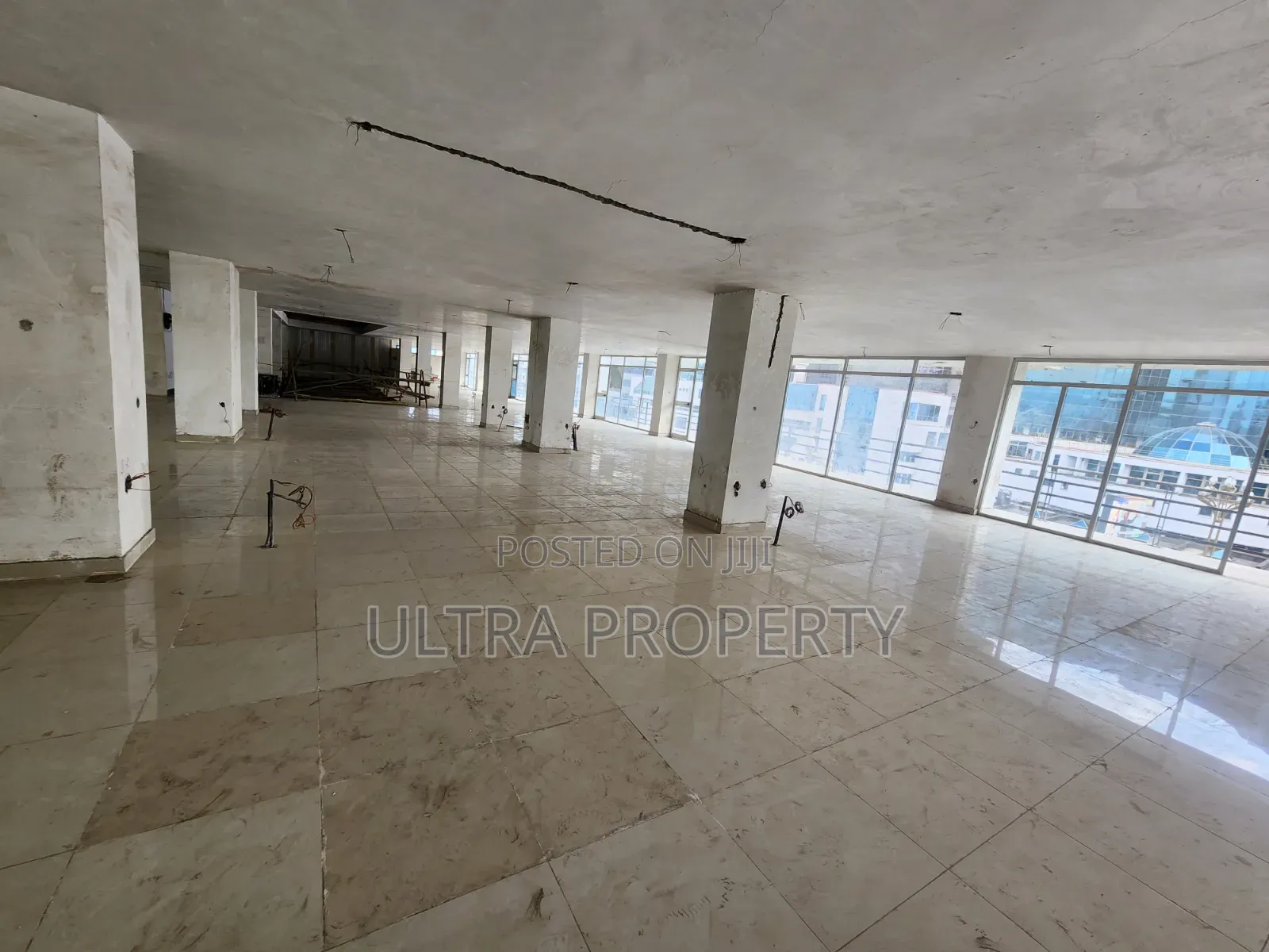 Full Floor