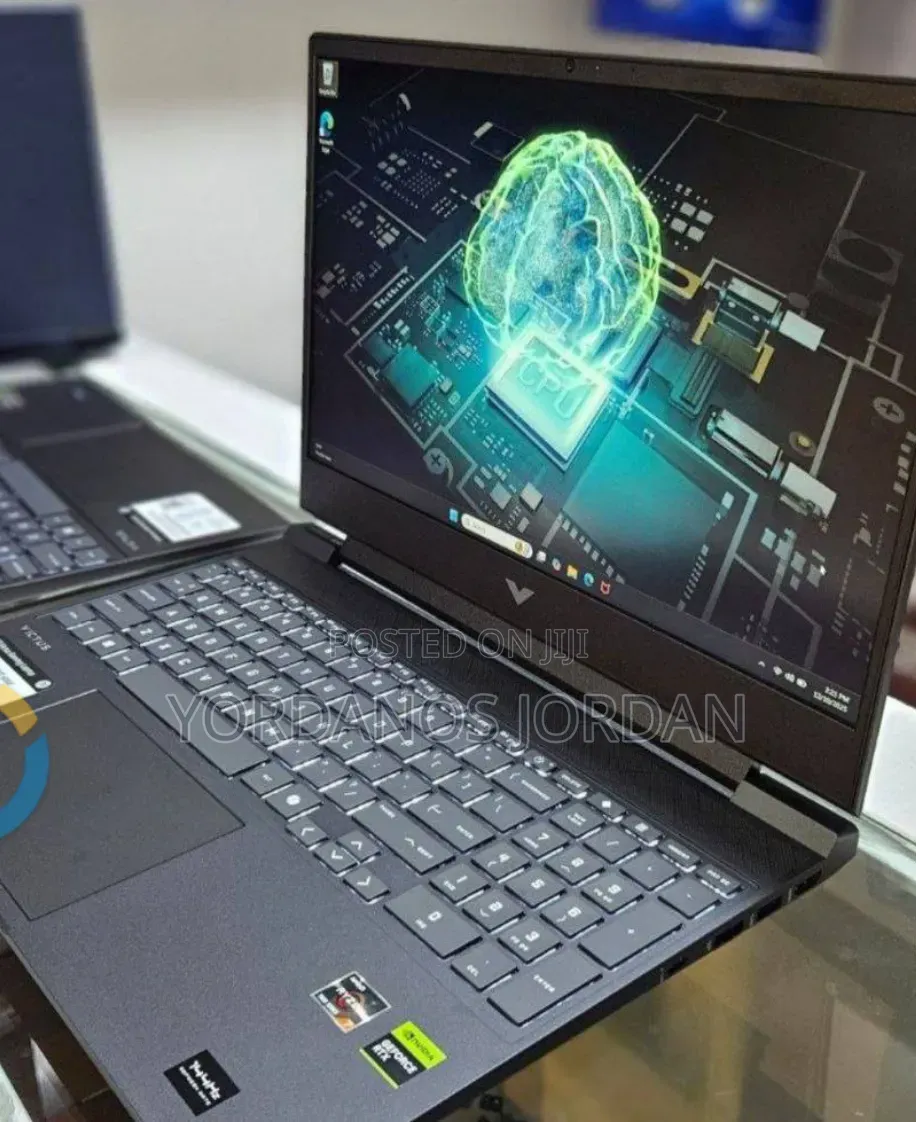 New Laptop HP Victus 15 16GB AMD Ryzen 7 SSD 512GB