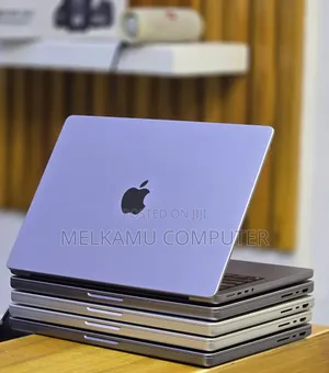 New Laptop Apple MacBook Pro M1 16GB Apple M1 Pro SSD 512GB