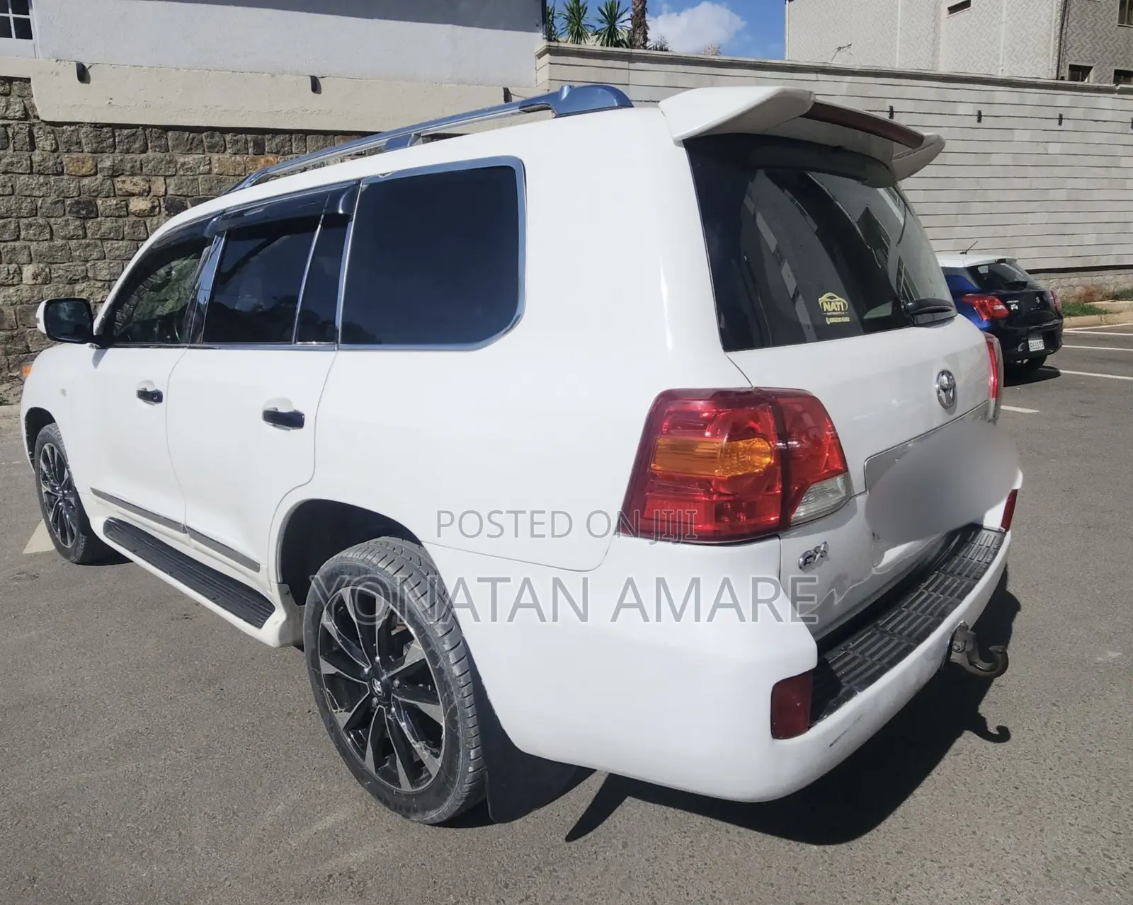 Toyota Land Cruiser 2010 White