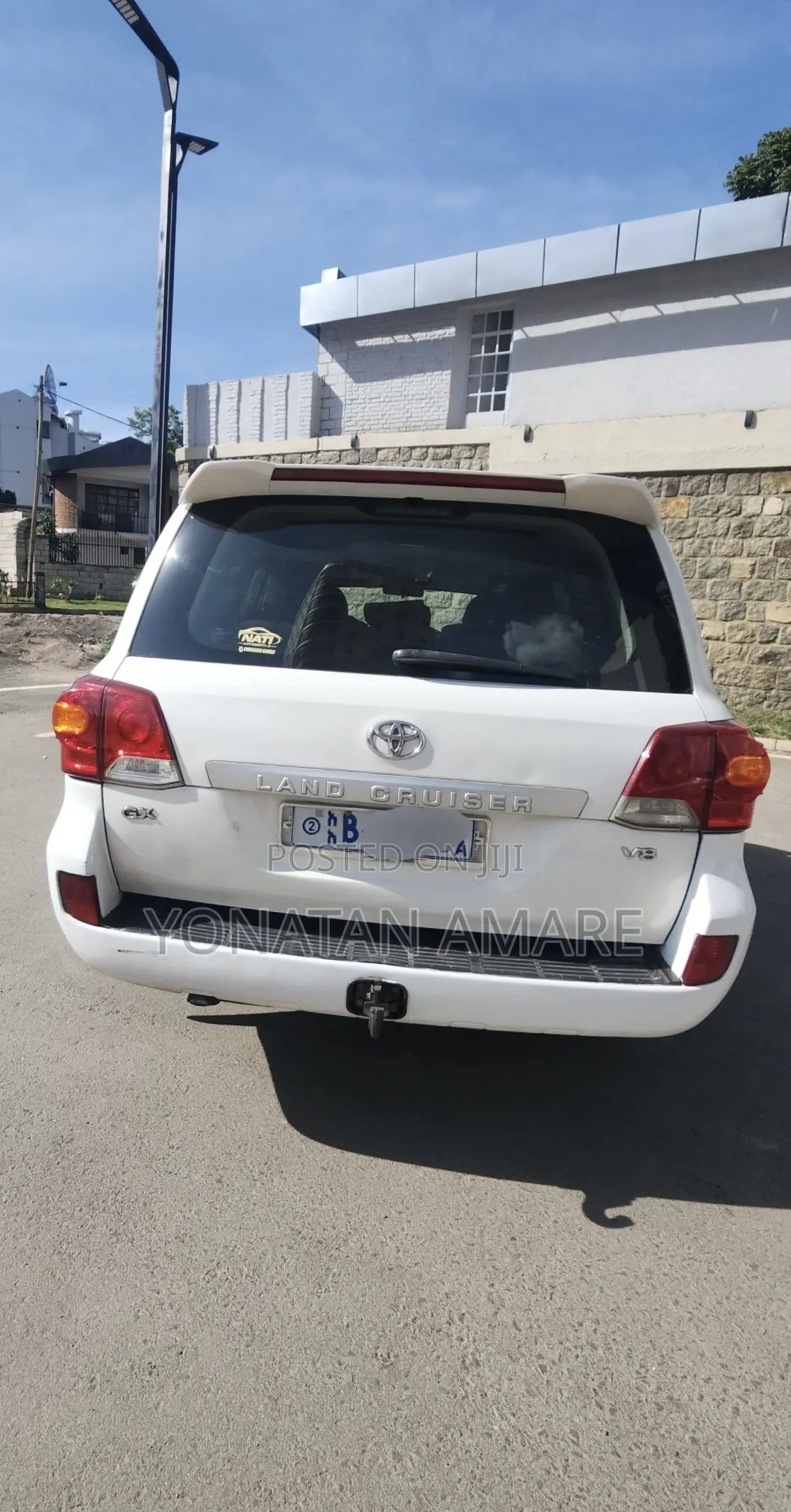 Toyota Land Cruiser 2010 White