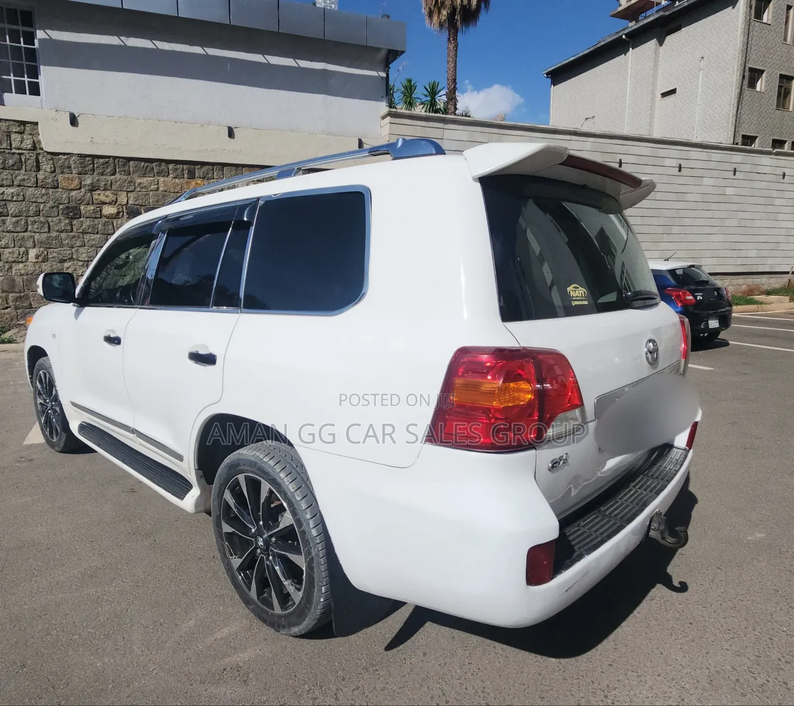 Toyota Land Cruiser 2010 White