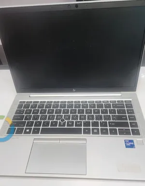 New Laptop HP EliteBook 840 G8 16GB Intel Core i7 SSD 512GB