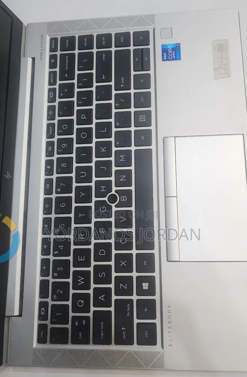 New Laptop HP EliteBook 840 G8 16GB Intel Core i7 SSD 512GB