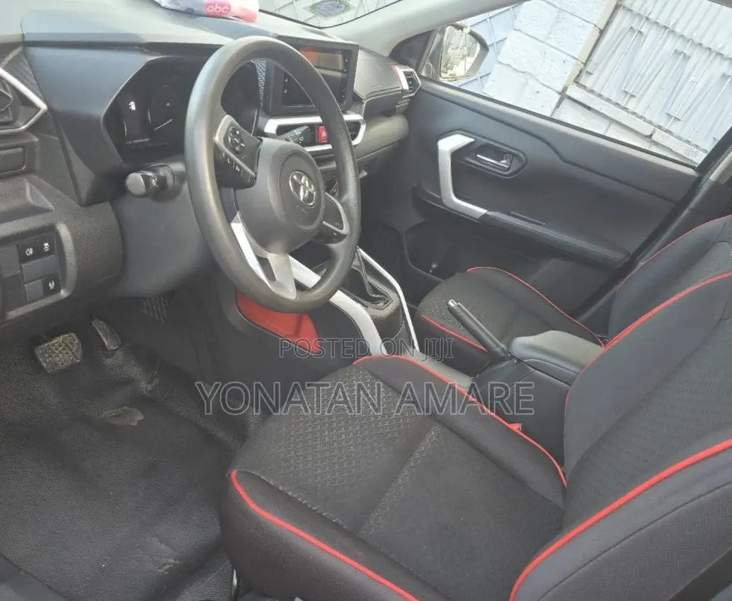 Toyota Raize 2022 Black
