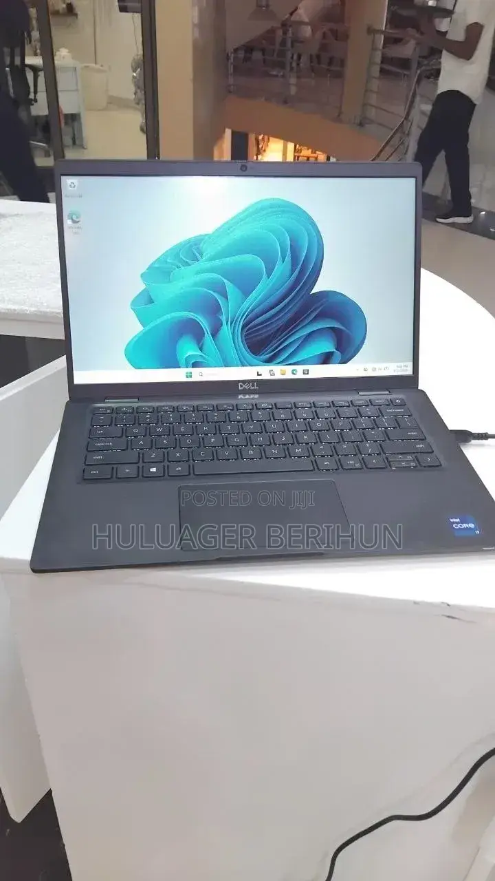 New Laptop Dell Latitude 7420 16GB Intel Core i7 SSD 512GB