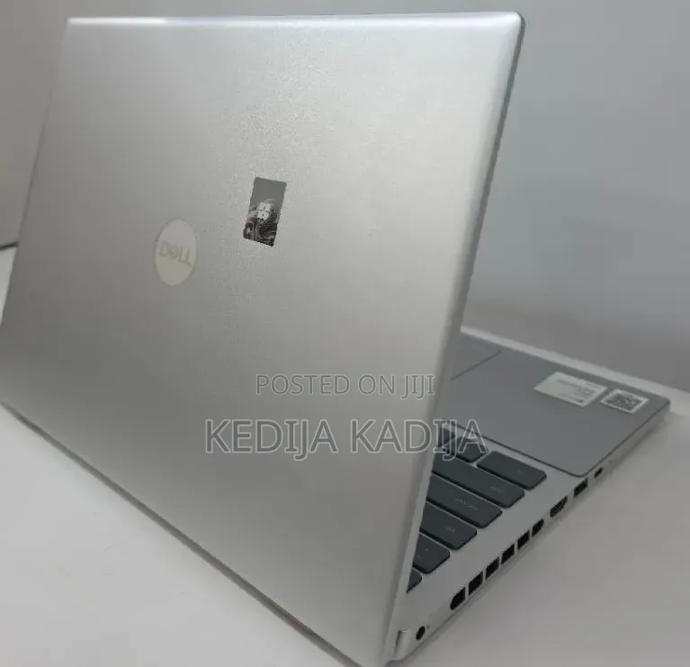 New Laptop Dell Inspiron 15 16GB Intel Core i5 SSD 512GB