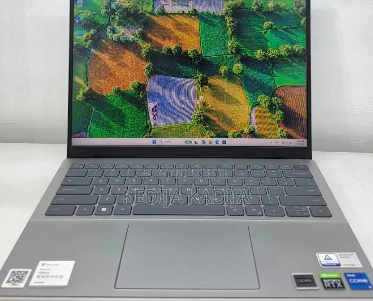 New Laptop Dell Inspiron 15 16GB Intel Core i5 SSD 512GB