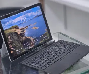 New Laptop Microsoft Surface 8GB Apple M4 Pro SSD 256GB
