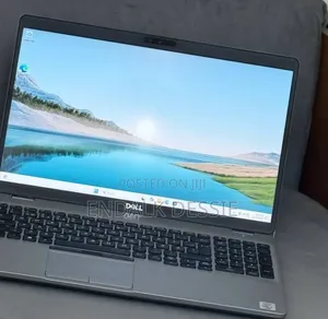 New Laptop Dell G15 5511 8GB Intel Core i5 SSD 256GB
