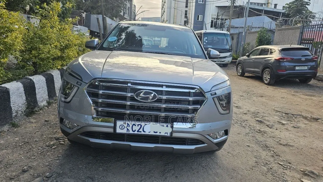 Hyundai Creta 2022 Silver