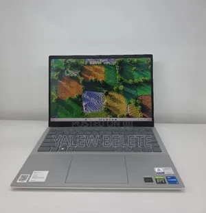 New Laptop Dell Inspiron 15 16GB Intel Core i5 SSD 512GB