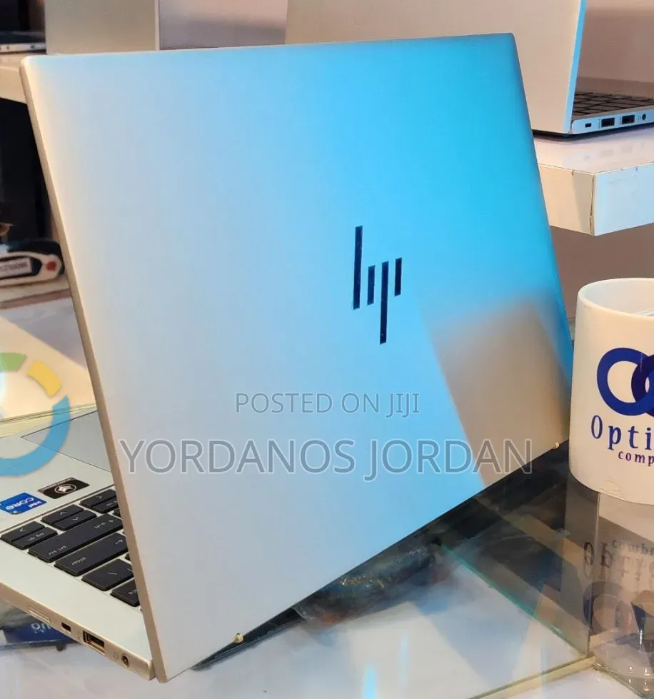 New Laptop HP EliteBook 840 G9 16GB Intel Core i5 SSD 512GB