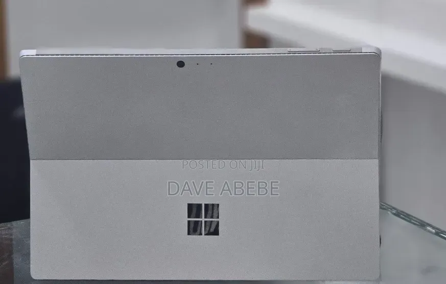 New Laptop Microsoft Surface Pro 4 8GB Intel Core i5 SSD 256GB