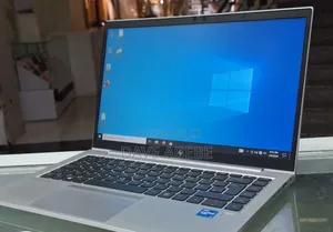New Laptop HP EliteBook 840 G8 16GB Intel Core i5 SSD 512GB