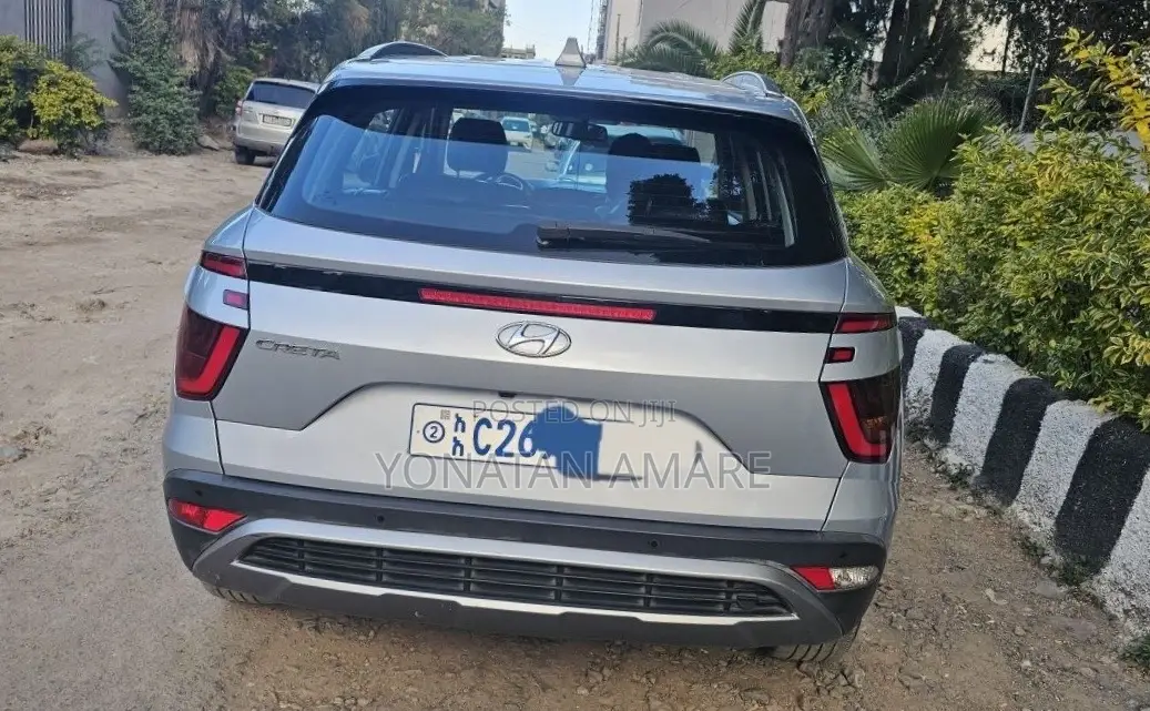 Hyundai Creta 2022 Silver