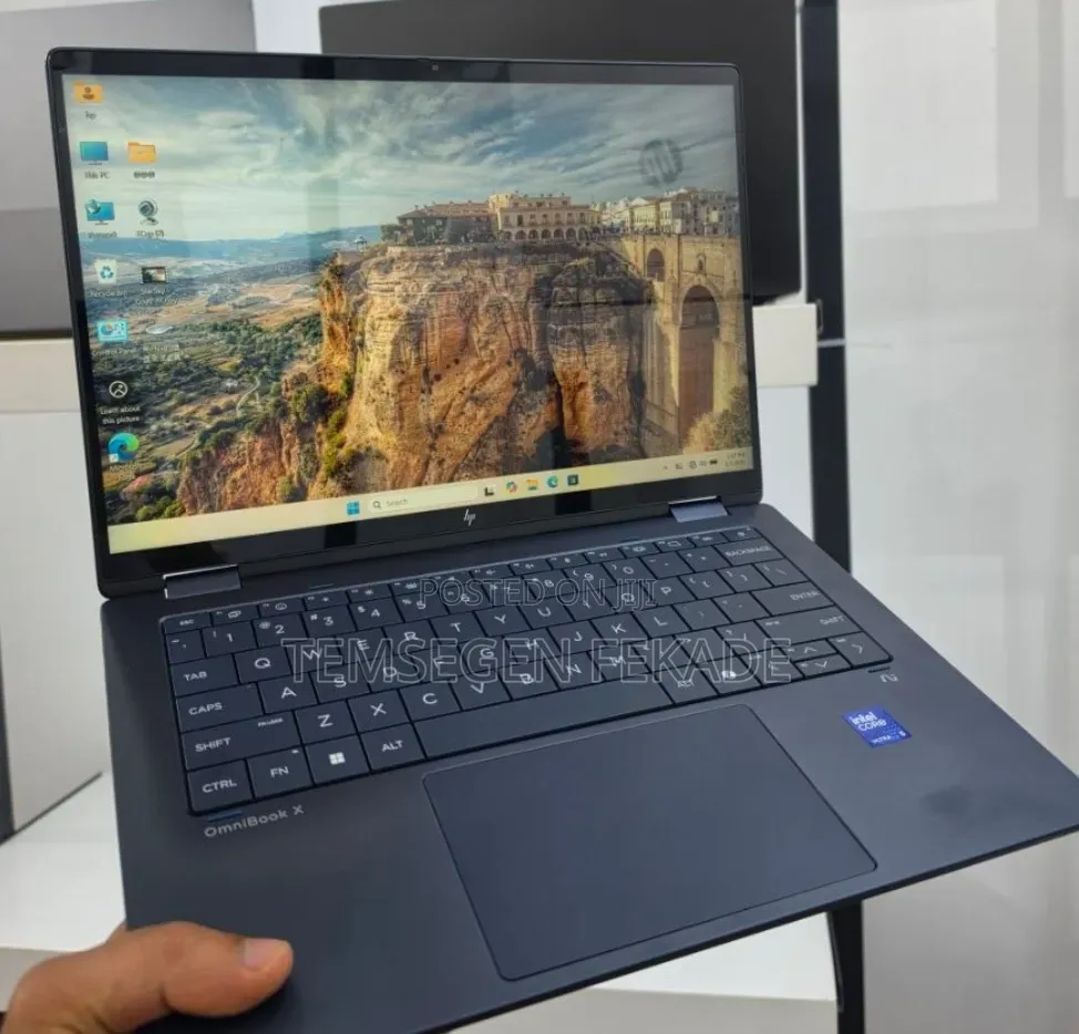 New Laptop HP OmniBook X Flip 14" 16GB Intel Core Ultra 5 SSD 512GB