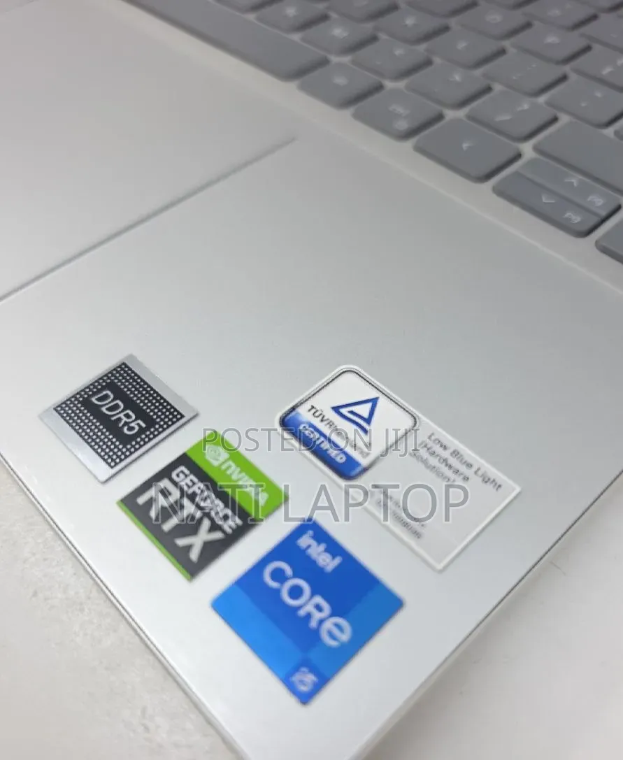 New Laptop Dell 16GB Intel Core i5 SSD 512GB