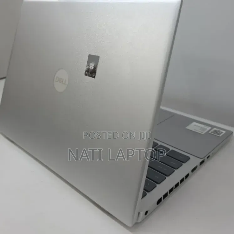 New Laptop Dell 16GB Intel Core i5 SSD 512GB