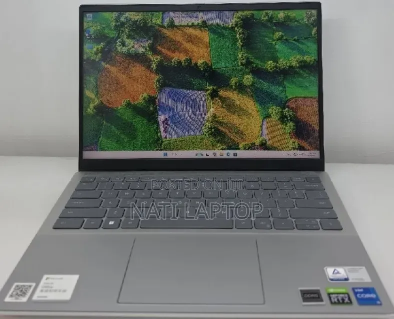 New Laptop Dell 16GB Intel Core i5 SSD 512GB