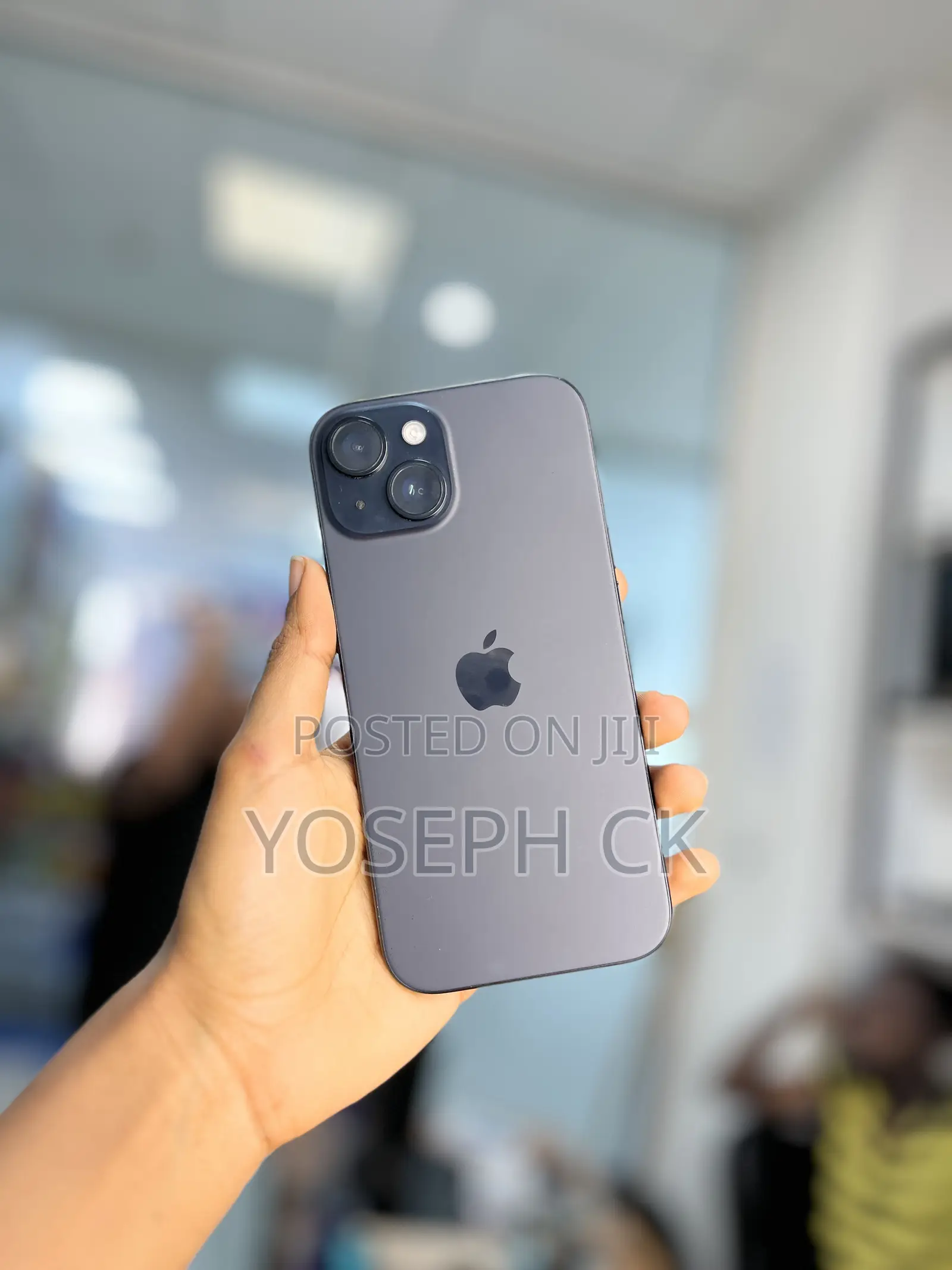New Apple iPhone 15 128 GB Black