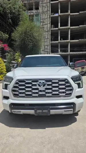 Toyota Sequoia 2024 White