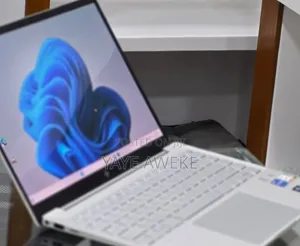 New Laptop HP 16GB Intel Core i5 SSD 1T