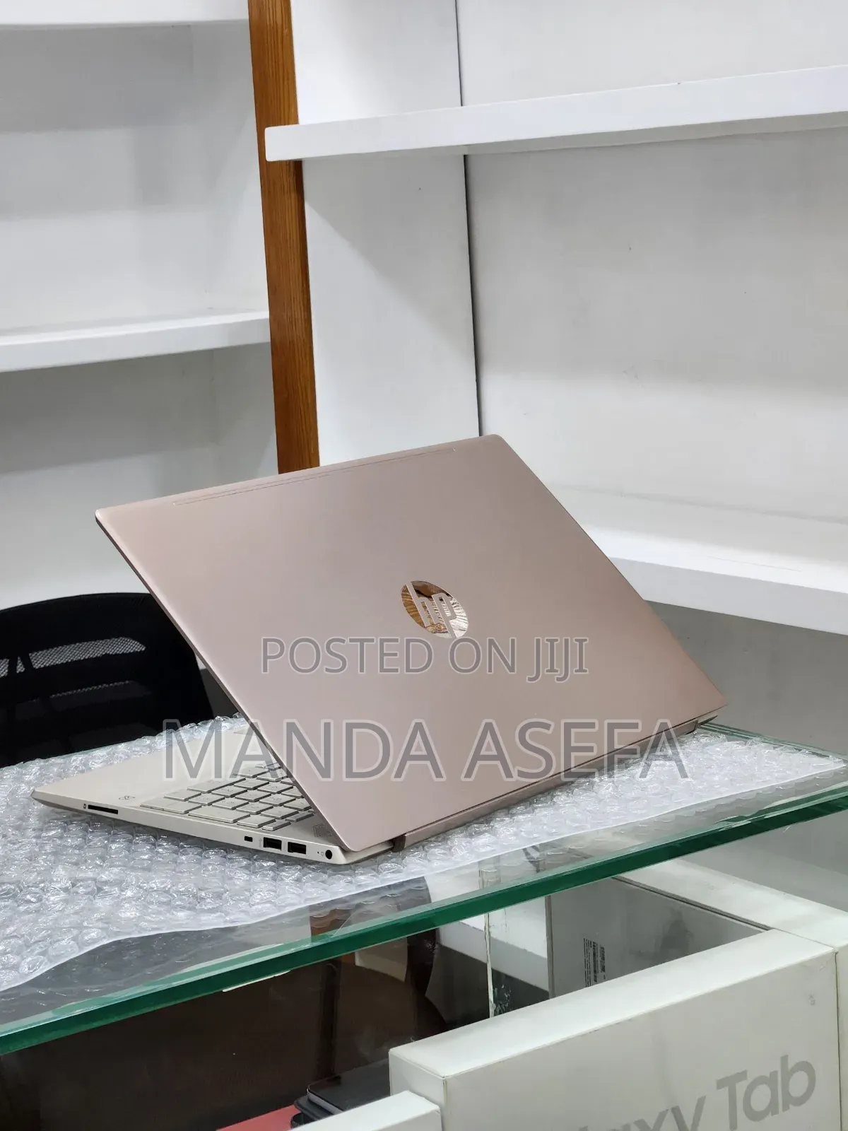 New Laptop HP Pavilion 15 8GB Intel Core i5 SSD 512GB
