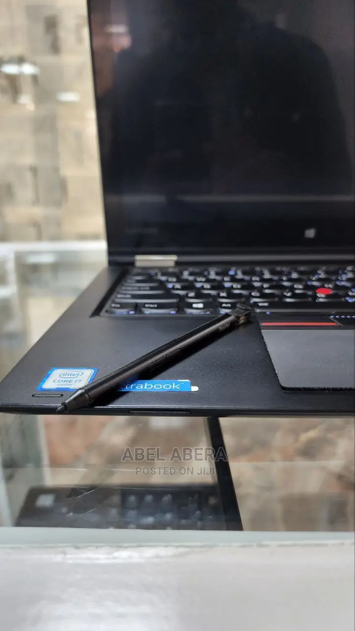 Laptop Lenovo ThinkPad Yoga 8GB Intel Core I5 SSD 512GB