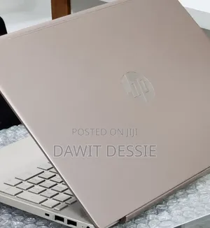 New Laptop HP 8GB Intel Core i5 SSD 512GB