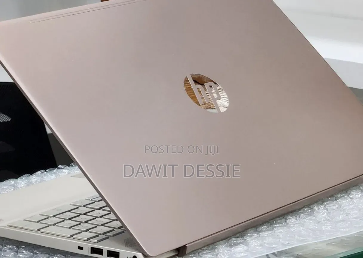 New Laptop HP 8GB Intel Core i5 SSD 512GB