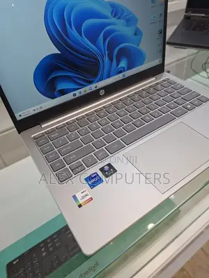 New Laptop HP Stream Notebook 16GB Intel Core i7 SSD 512GB