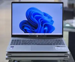 New Laptop HP Pavilion 15 8GB Intel Core Ultra 5 SSD 512GB