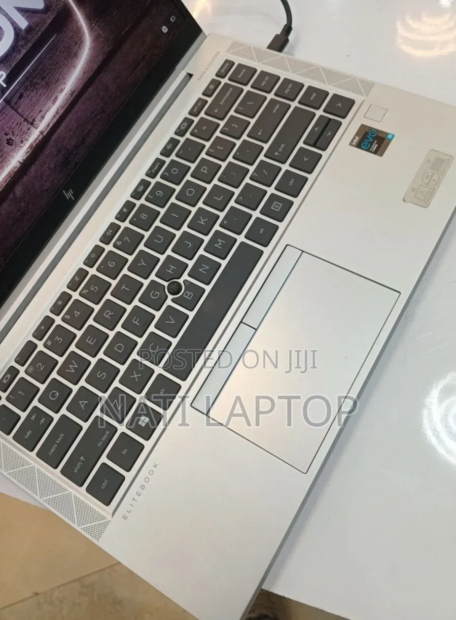 New Laptop HP EliteBook 840 G9 16GB Intel Core i5 SSD 512GB