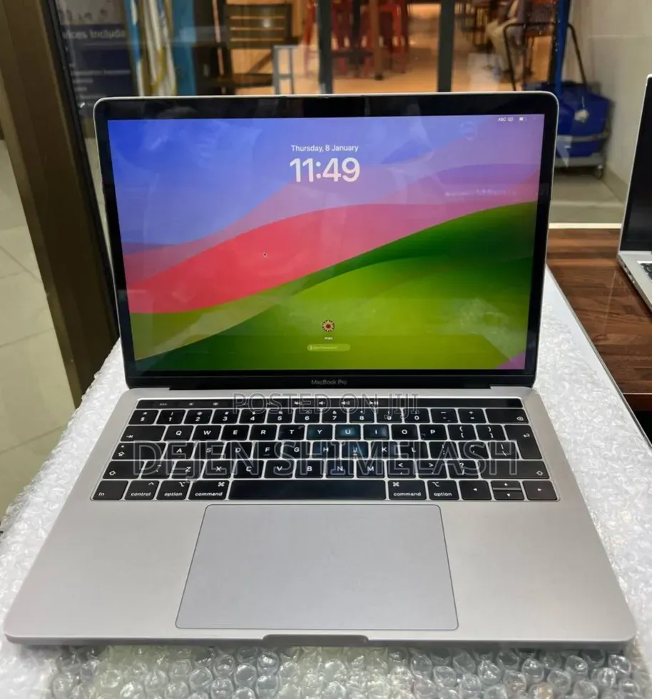 New Laptop HP Pavilion Gaming 15 2019 8GB Intel Core i5 SSD 128GB