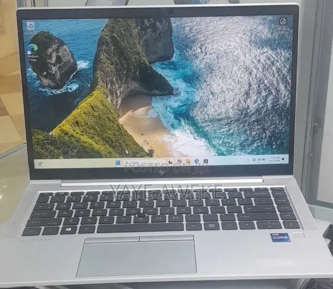 New Laptop HP EliteBook 840 G8 16GB Intel Core i7 SSD 512GB