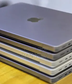 New Laptop Apple MacBook Pro M1 16GB Apple M1 Pro SSD 512GB