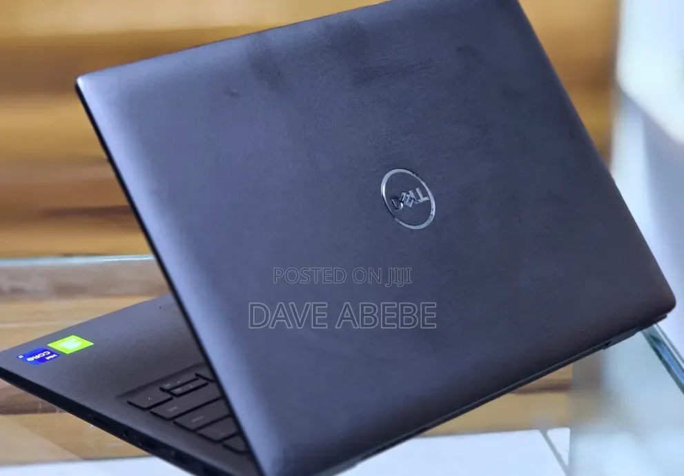 New Laptop Dell 8GB Intel Core i7 SSD 256GB
