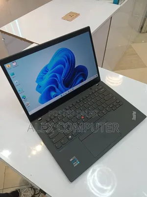 New Laptop Lenovo ThinkPad T14s G4 16GB Intel Core i5 SSD 512GB