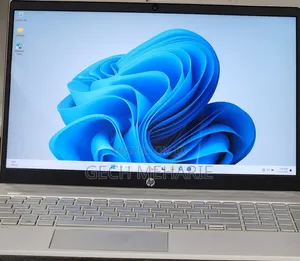 New Laptop HP Pavilion 15 8GB Intel Core i5 SSD 512GB