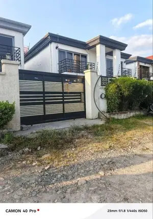 Furnished 5bdrm Villa in Rosseta, Oromia-Finfinne for sale