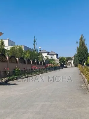 Furnished 5bdrm Villa in Rosseta, Oromia-Finfinne for sale