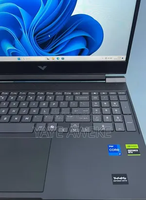 New Laptop HP 16GB Intel Core i7 SSD 512GB