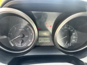 Toyota Land Cruiser Prado 2015 Silver