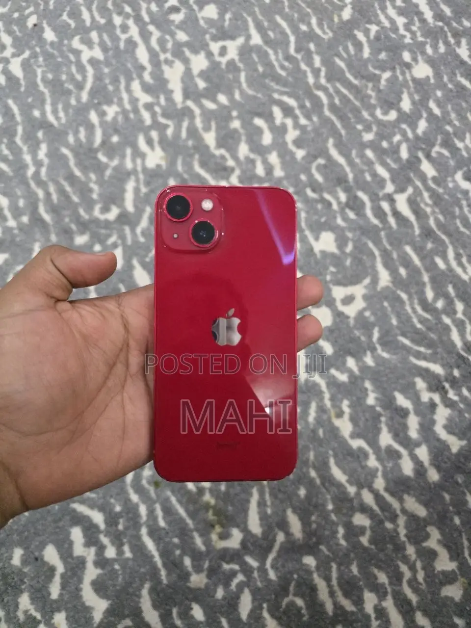 Apple iPhone 13 128 GB Red