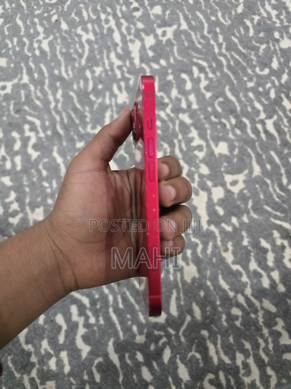 Apple iPhone 13 128 GB Red