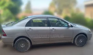 Toyota Corolla 2004 Gold